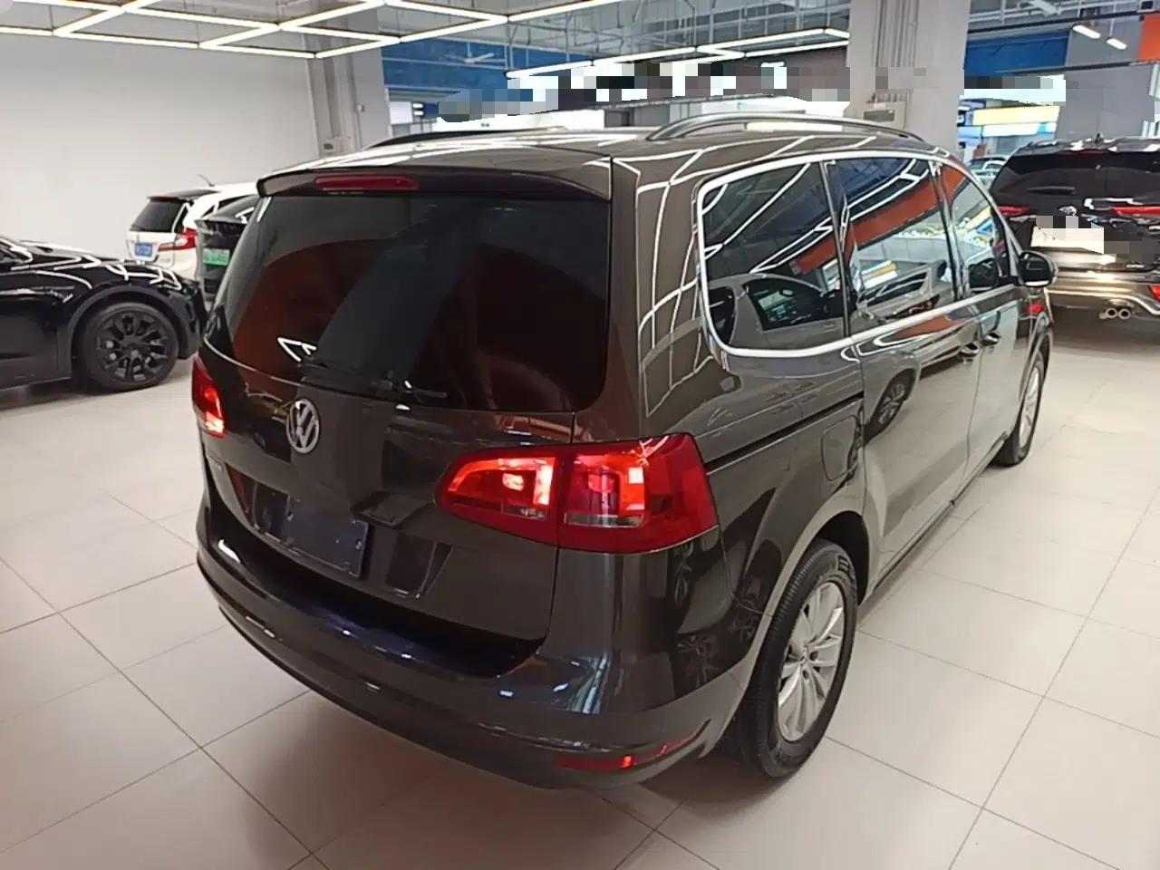 Volkswagen Sharan 2013 1.8TSI Standard Model — миниатюра 6
