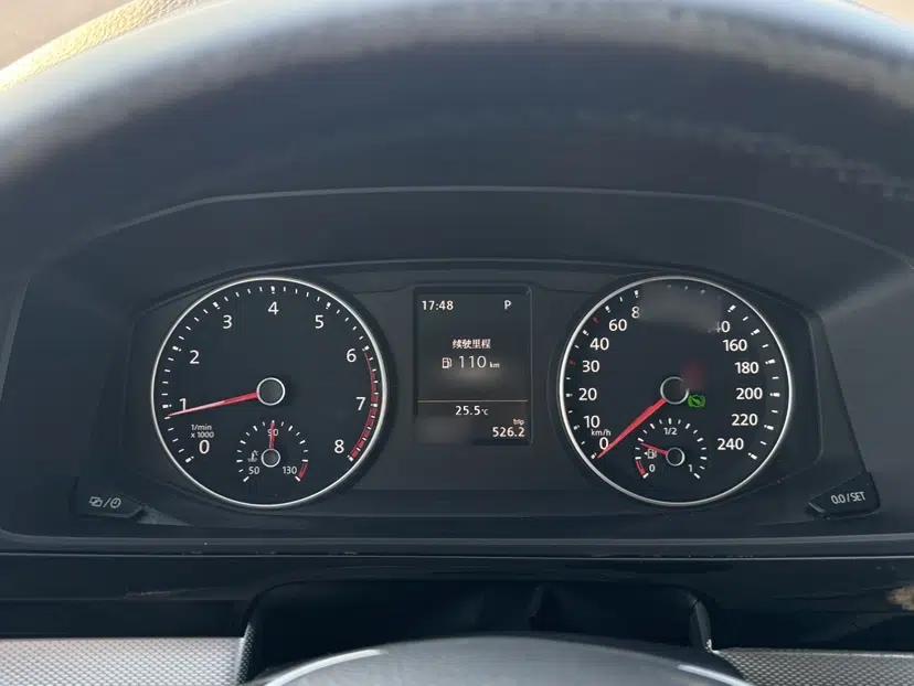 Volkswagen Multivan 2017 2.0 TSI 4x4 Prestige Edition 7-Seater — миниатюра 9
