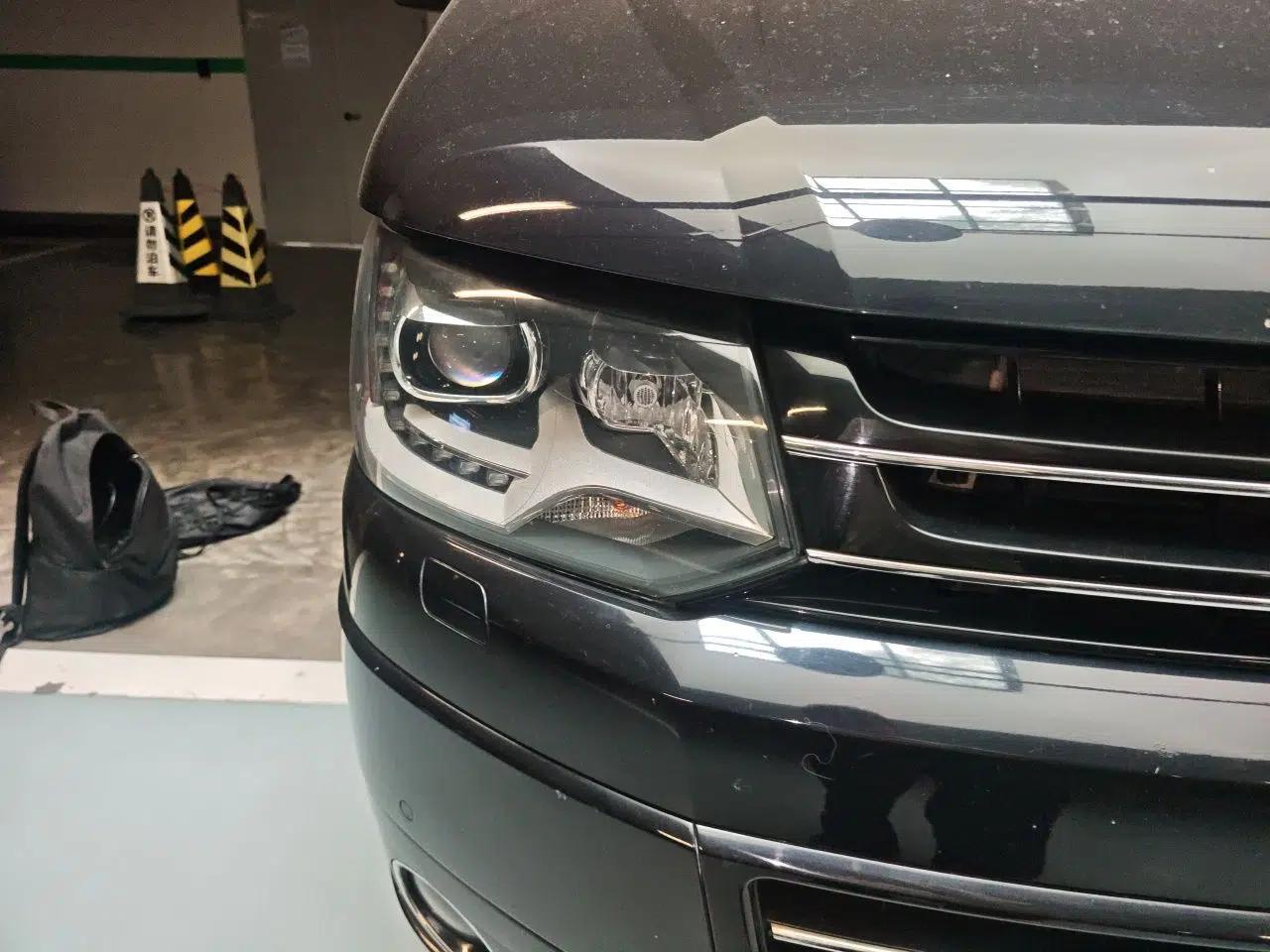 Volkswagen Multivan 2012 2.0 TSI Two-Wheel-Drive Luxury Edition — миниатюра 7