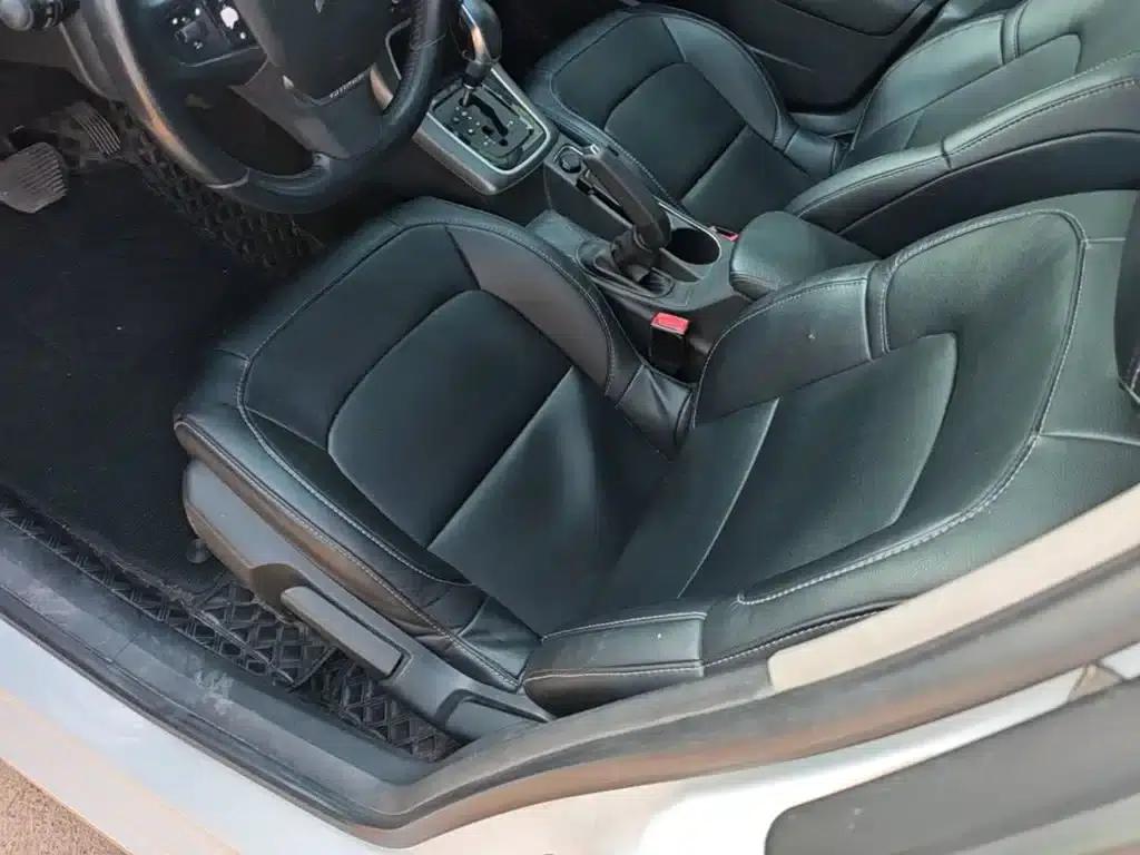 Citroën C4 2018 1.6L Automatic Luxury — миниатюра 15