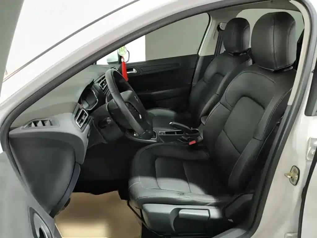 Citroën C4 2018 1.6L Automatic Luxury — миниатюра 15