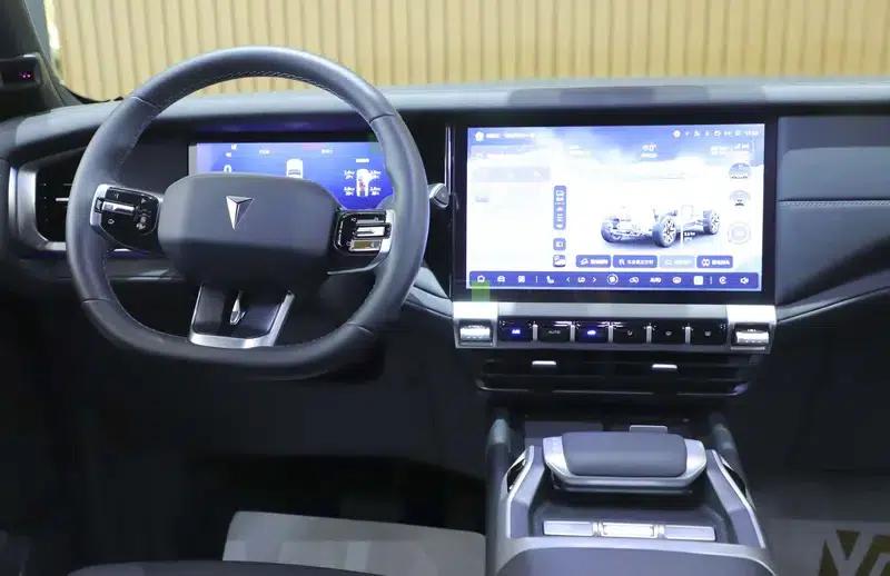 Dark Blue G318 2024 Model, 4WD Air Suspension Version — миниатюра 16