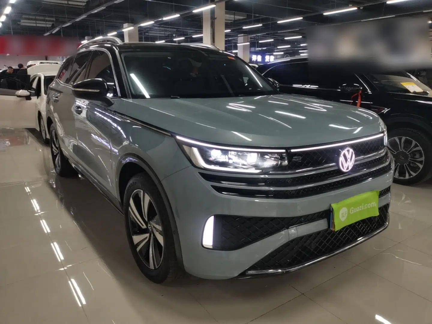 Volkswagen Tavendor 2023 380TSI Four-Wheel Drive R-Line Cruise Edition — миниатюра 3