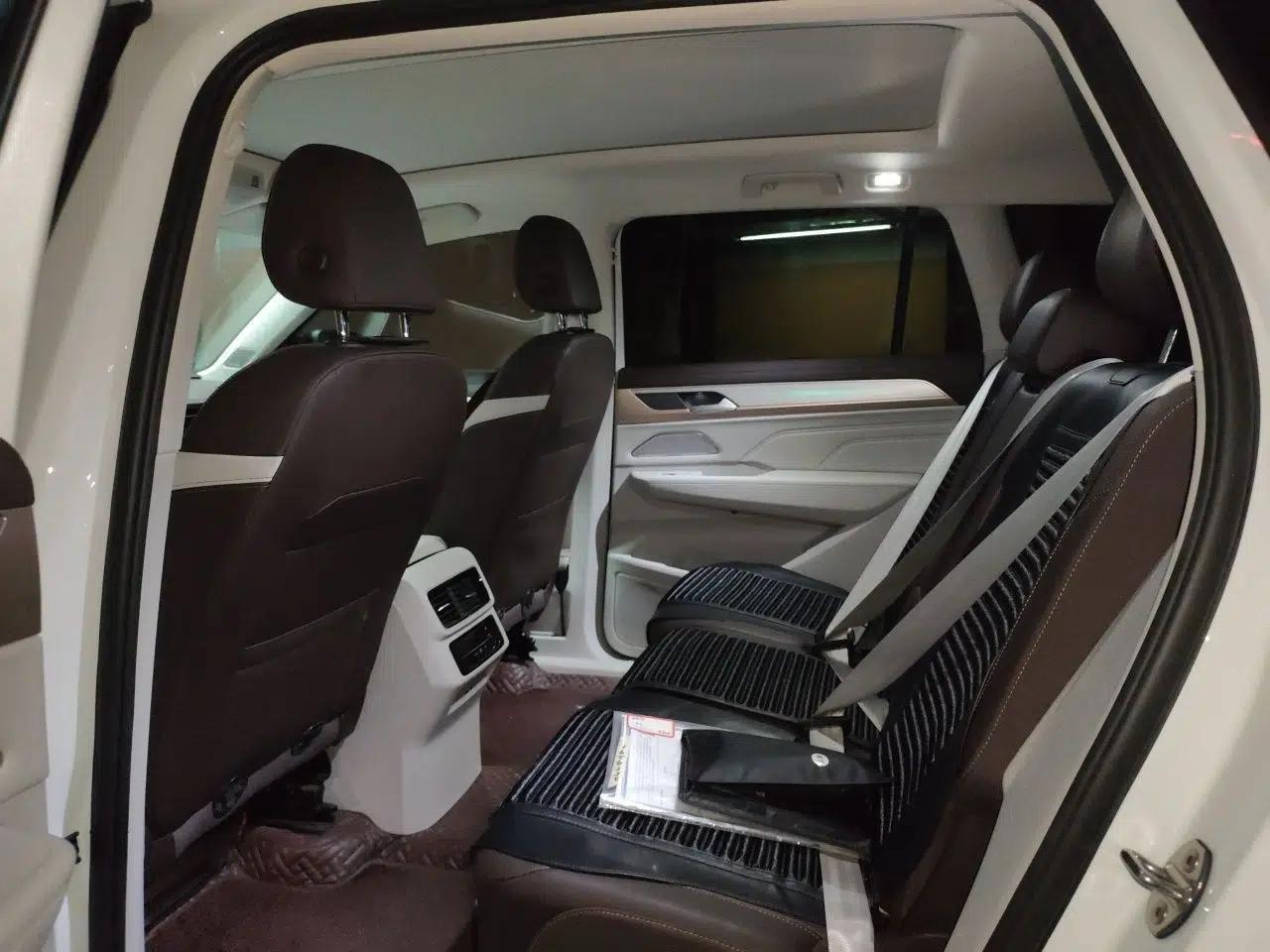 Volkswagen Tavendor 2023 380TSI Four-Wheel Drive R-Line Cruise Edition — миниатюра 17