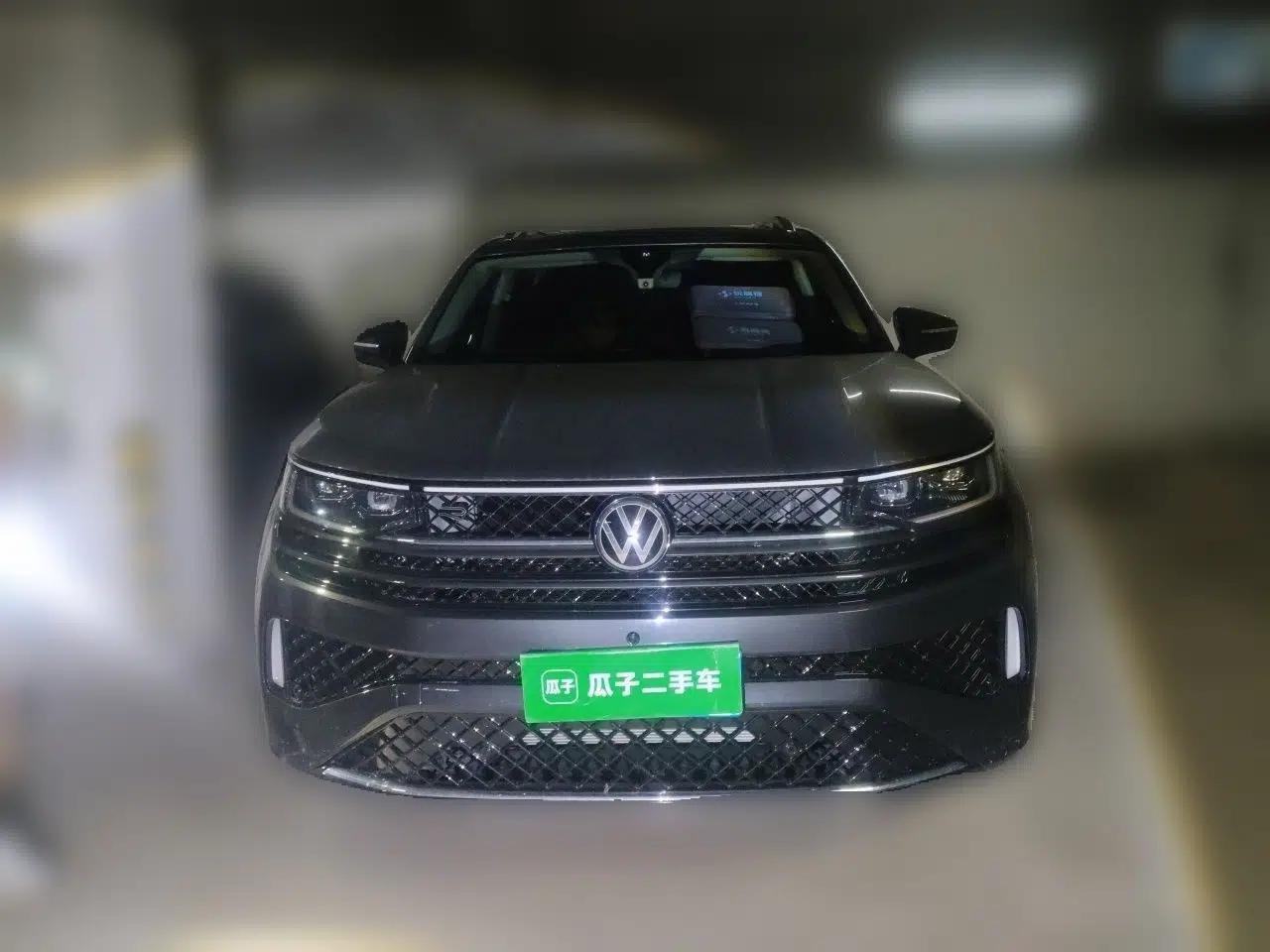 Volkswagen Tavendor 2024 Facelifted 380TSI All-Wheel Drive R-Line Cruise Premium Edition — миниатюра 2