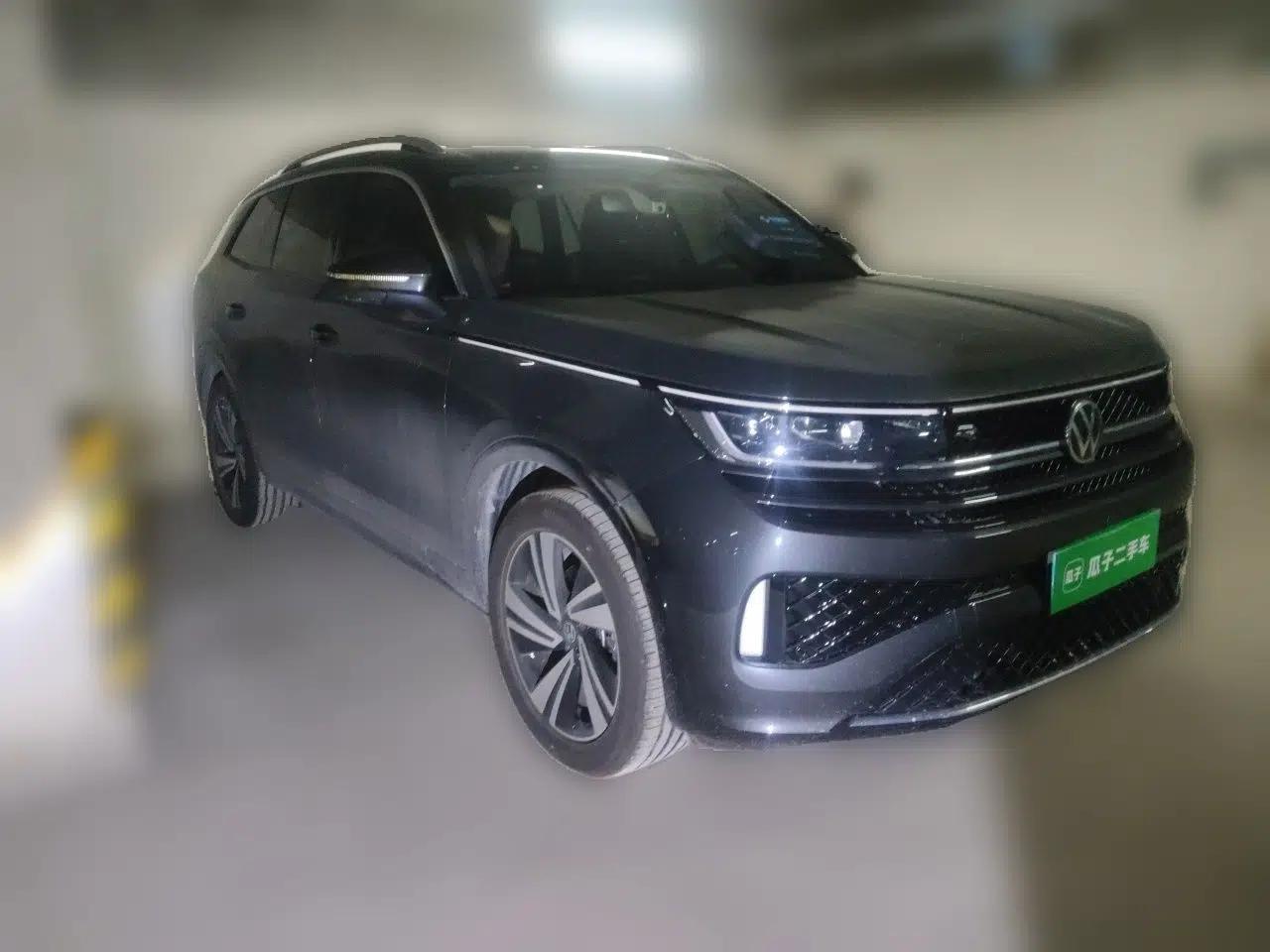 Volkswagen Tavendor 2024 Facelifted 380TSI All-Wheel Drive R-Line Cruise Premium Edition — миниатюра 3