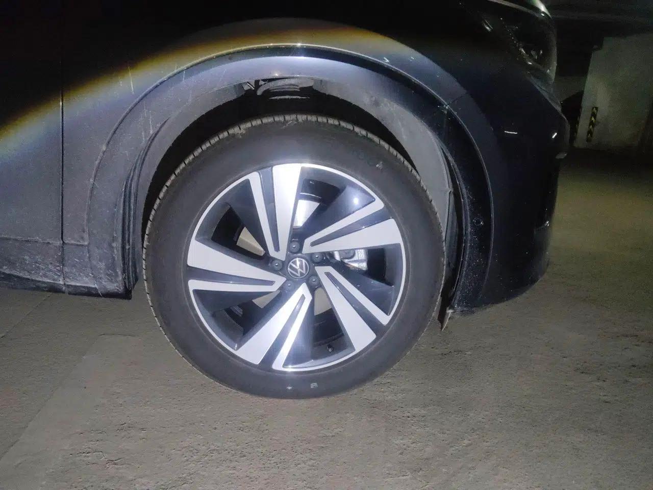 Volkswagen Tavendor 2024 Facelifted 380TSI All-Wheel Drive R-Line Cruise Premium Edition — миниатюра 8