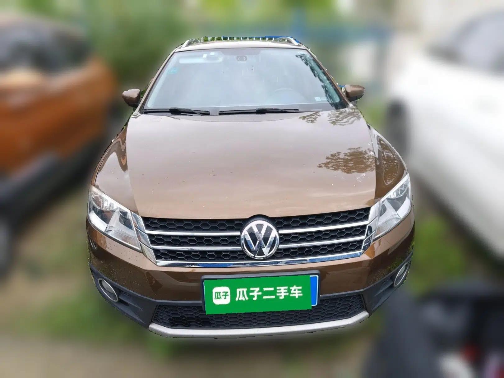 Volkswagen Cross Lavida 2014 1.6L Automatic — миниатюра 2
