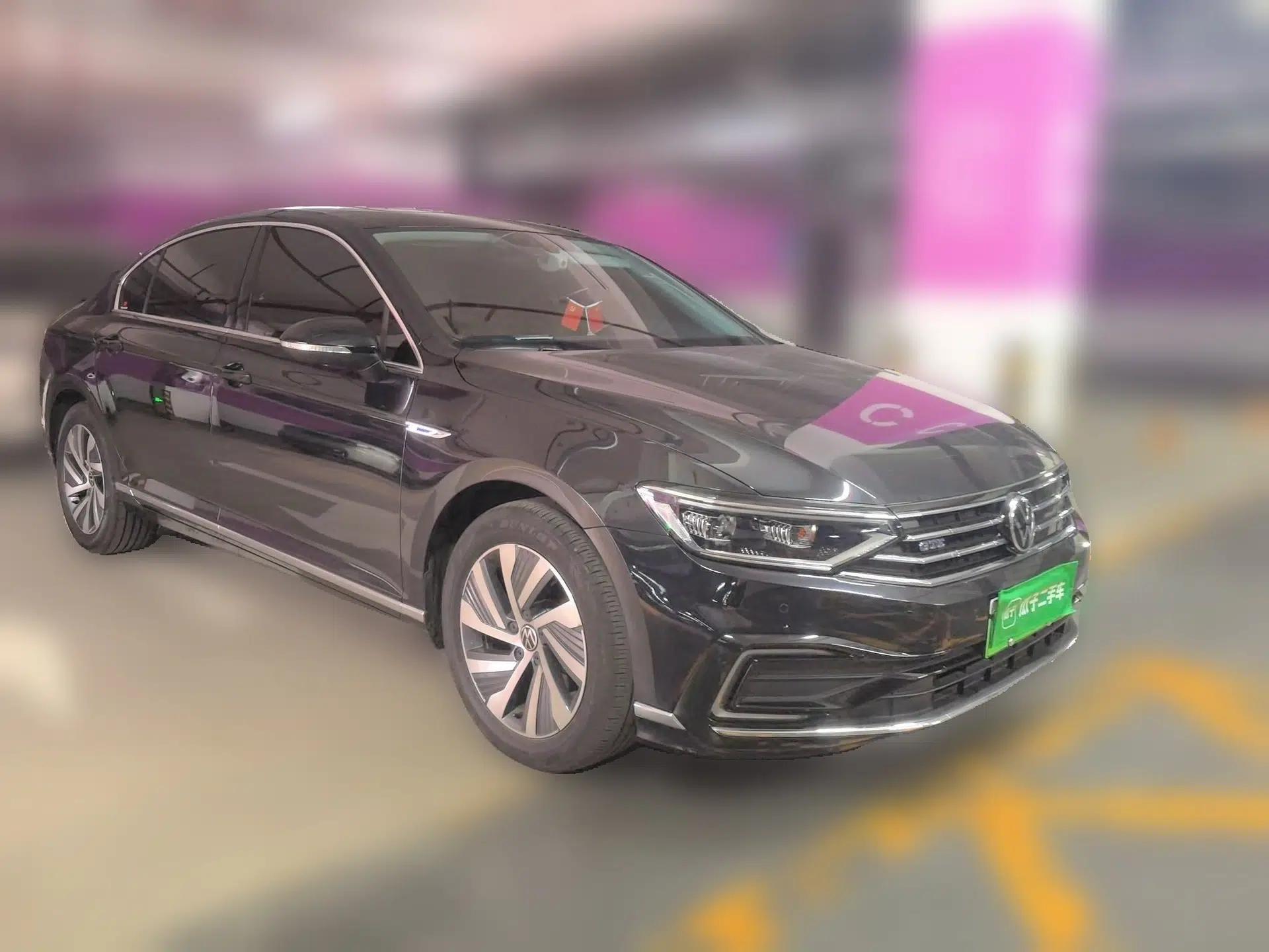 Volkswagen Magotan GTE Plug-in Hybrid 2022 GTE Luxury Model — миниатюра 3
