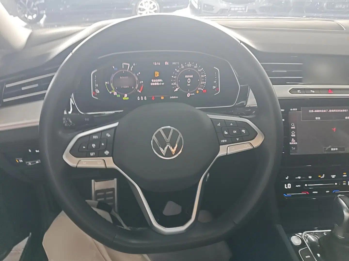 Volkswagen Magotan GTE Plug-in Hybrid 2022 GTE Prestige Model — миниатюра 13