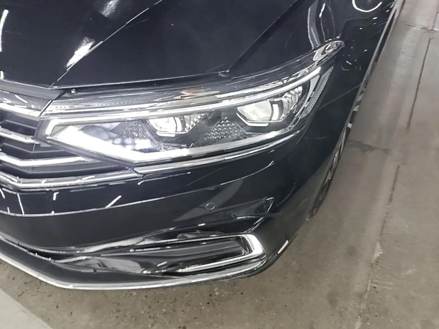 Volkswagen Magotan GTE Plug-in Hybrid 2022 GTE Prestige Model — миниатюра 8