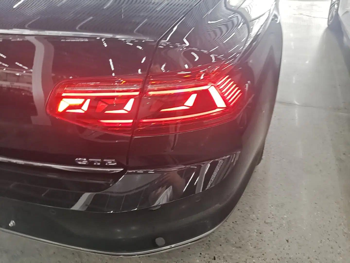 Volkswagen Magotan GTE Plug-in Hybrid 2022 GTE Prestige Model — миниатюра 9