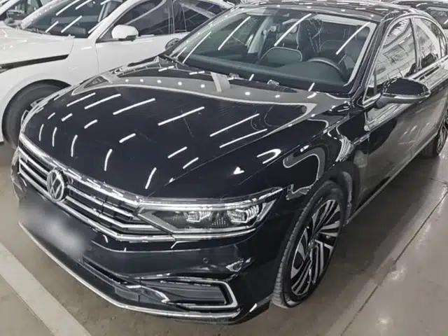 Volkswagen Magotan GTE Plug-in Hybrid 2022 GTE Prestige Model