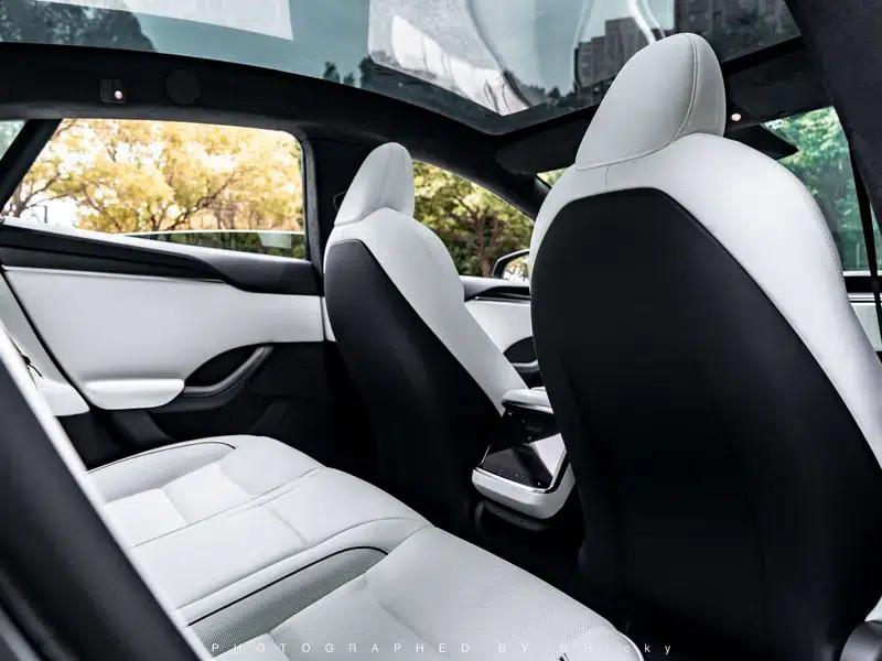 2023 Model S Plaid Tri-Motor All-Wheel Drive — миниатюра 14