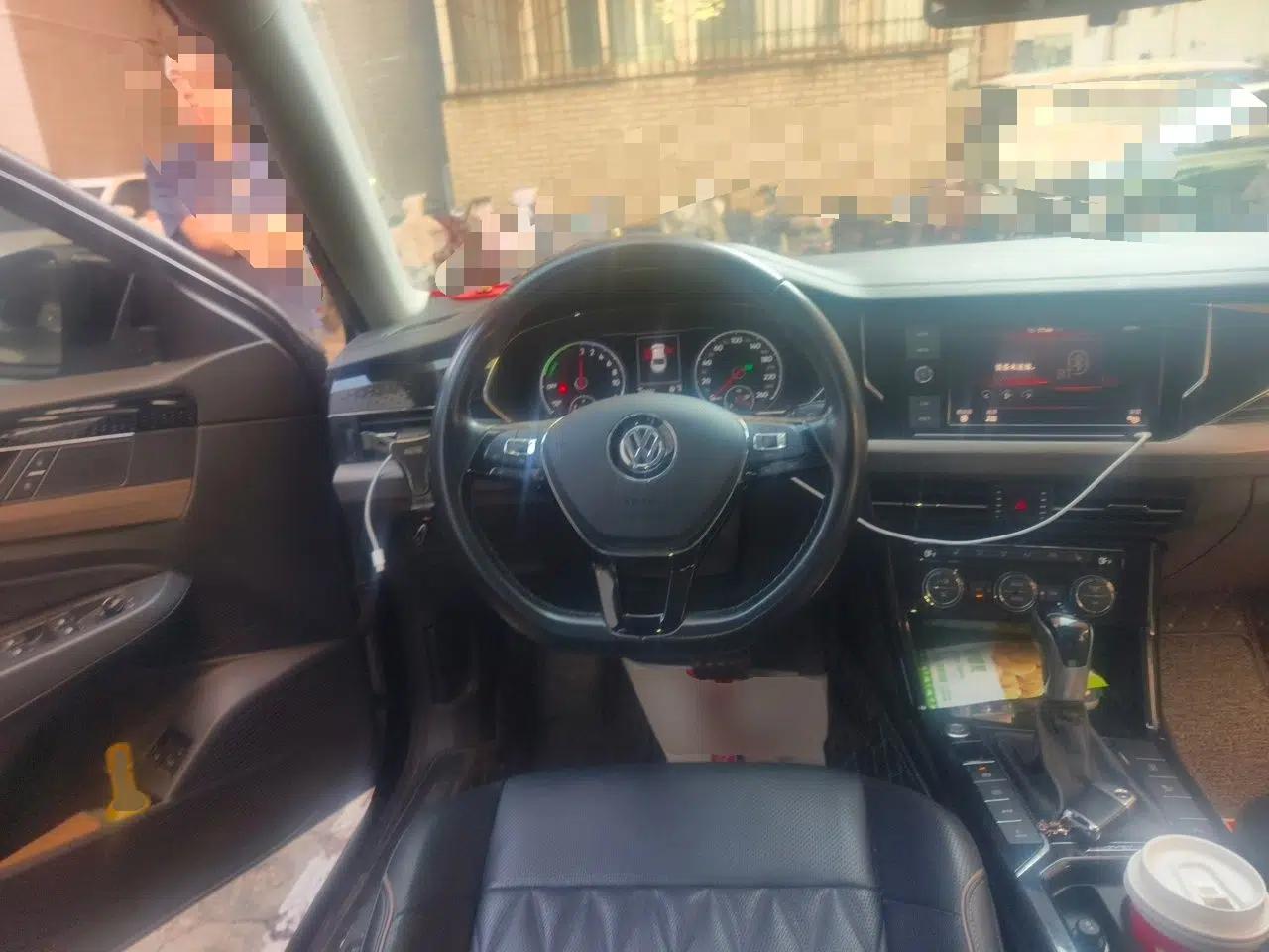 Volkswagen Passat New Energy 2019 430 PHEV Hybrid Luxury Edition — миниатюра 10