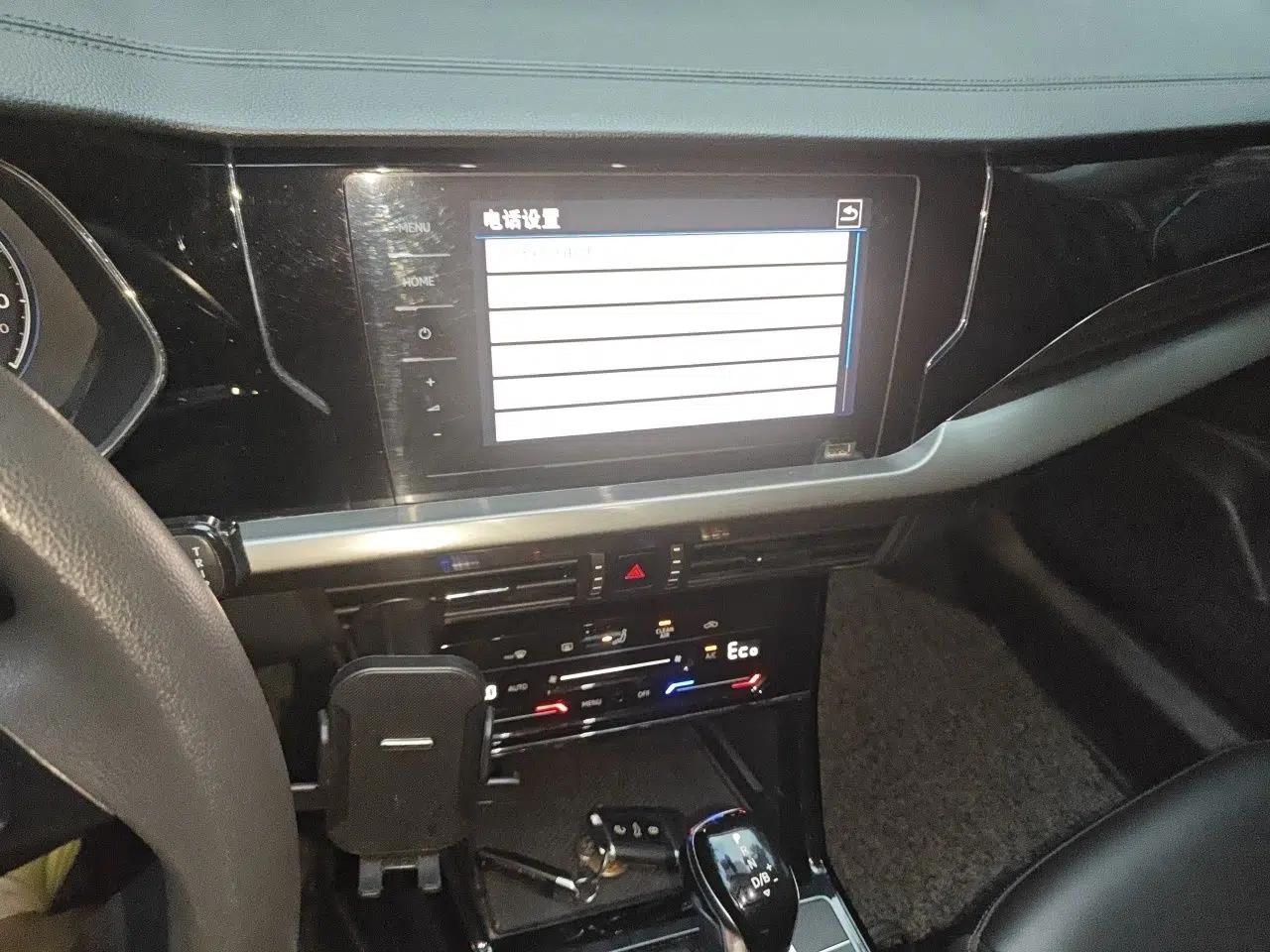 Volkswagen Passat New Energy 2020 430 PHEV Hybrid Elite Edition China VI Standard — миниатюра 13