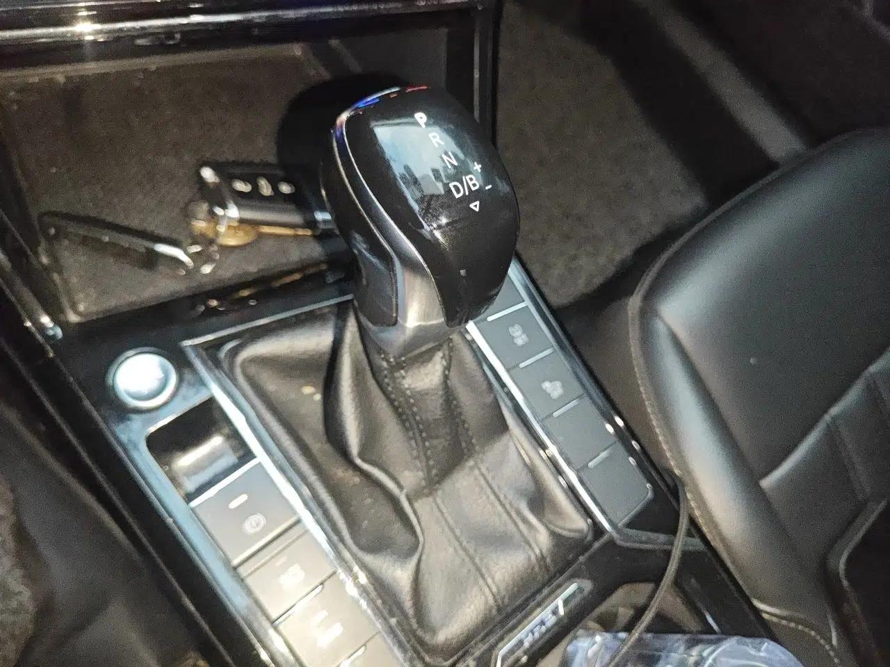 Volkswagen Passat New Energy 2020 430 PHEV Hybrid Elite Edition China VI Standard — миниатюра 14