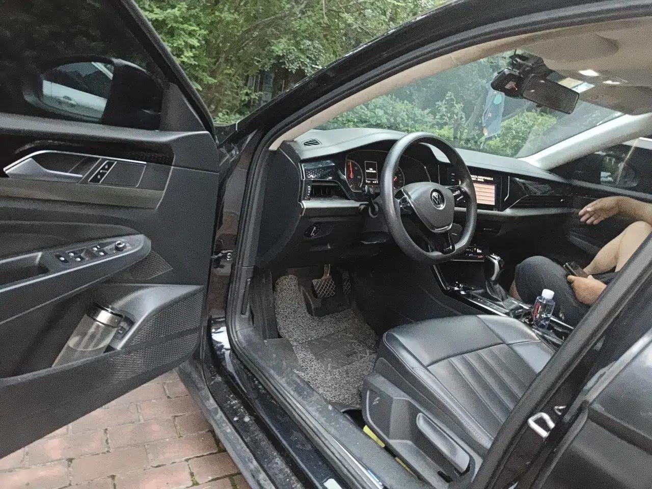 Volkswagen Passat New Energy 2020 430 PHEV Hybrid Elite Edition China VI Standard — миниатюра 16