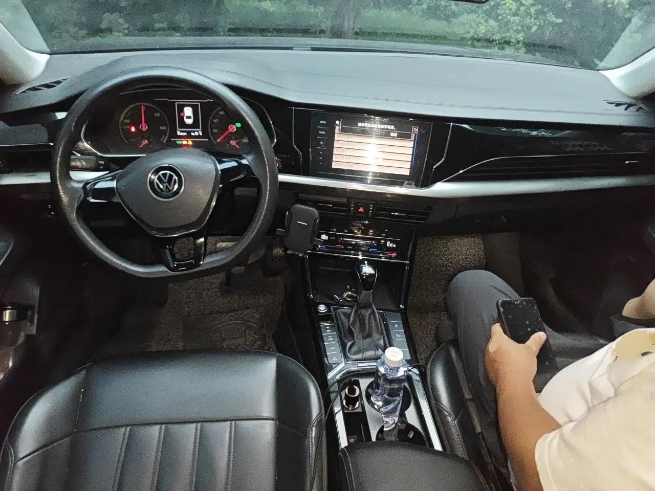 Volkswagen Passat New Energy 2020 430 PHEV Hybrid Elite Edition China VI Standard — миниатюра 9