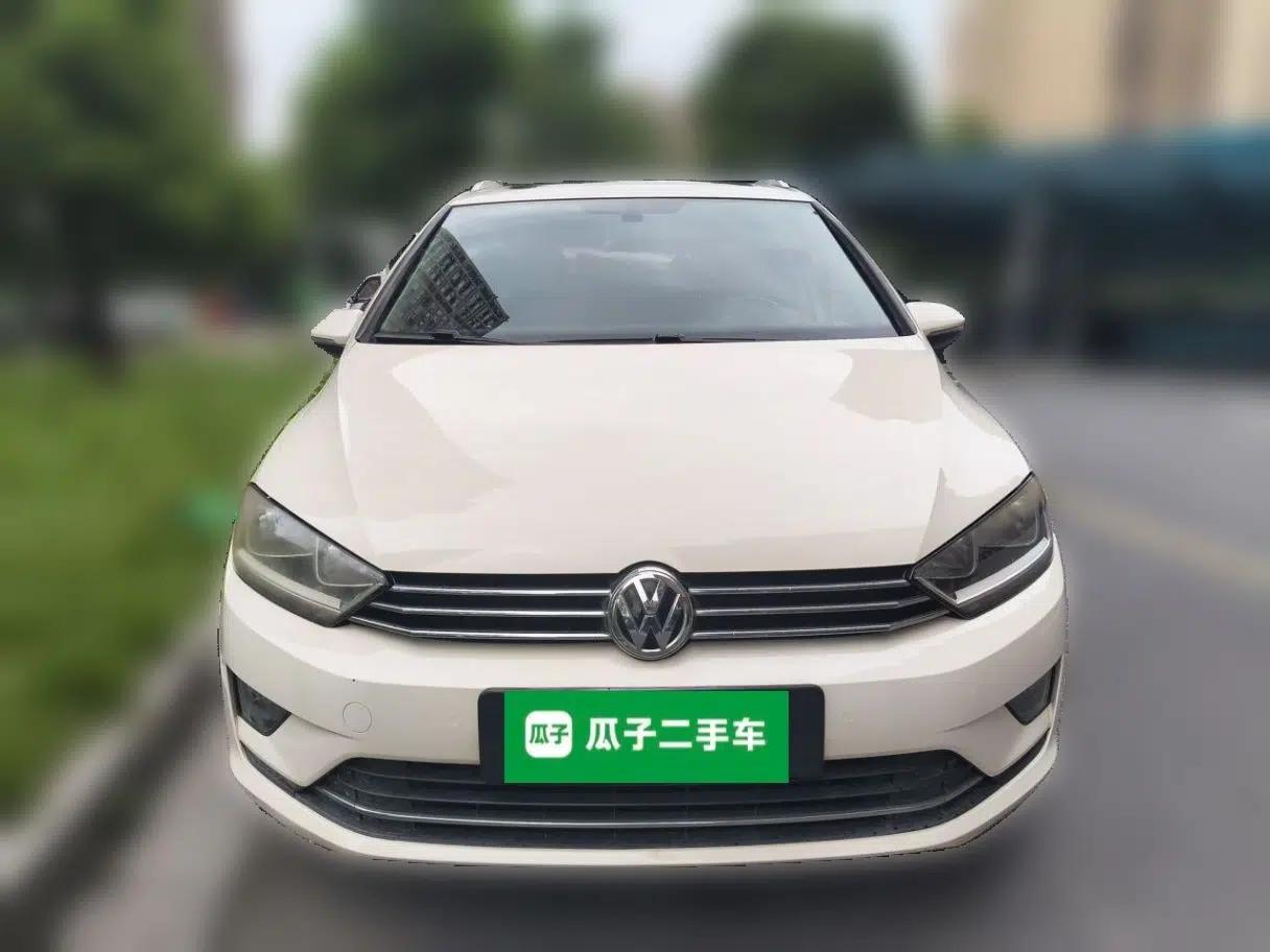 Volkswagen Golf Sportsvan 2016 230TSI Manual Entry-Level Trim — миниатюра 2