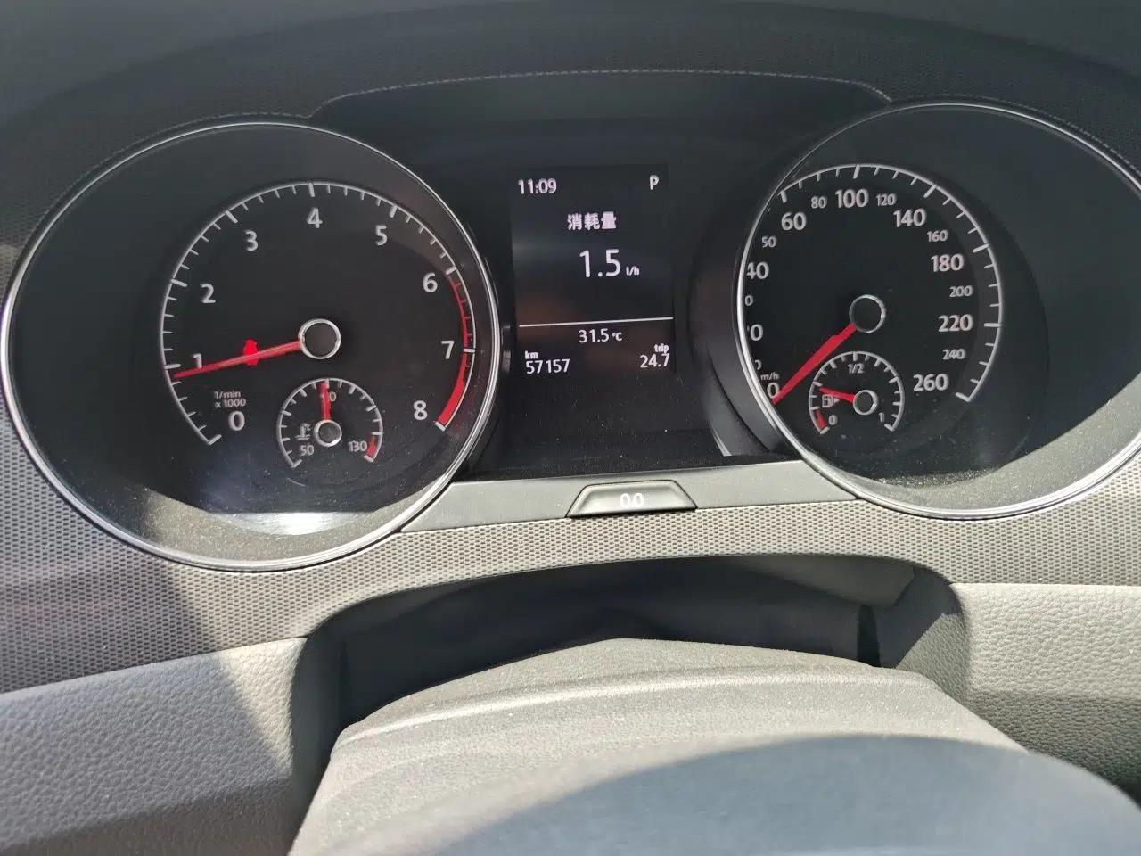 Volkswagen Golf Sportsvan 2016 230TSI Automatic Trend Edition — миниатюра 12