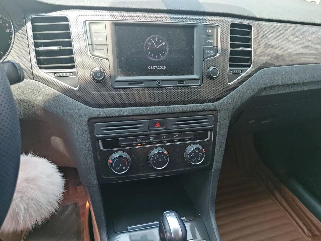 Volkswagen Golf Sportsvan 2016 230TSI Automatic Trend Edition — миниатюра 13