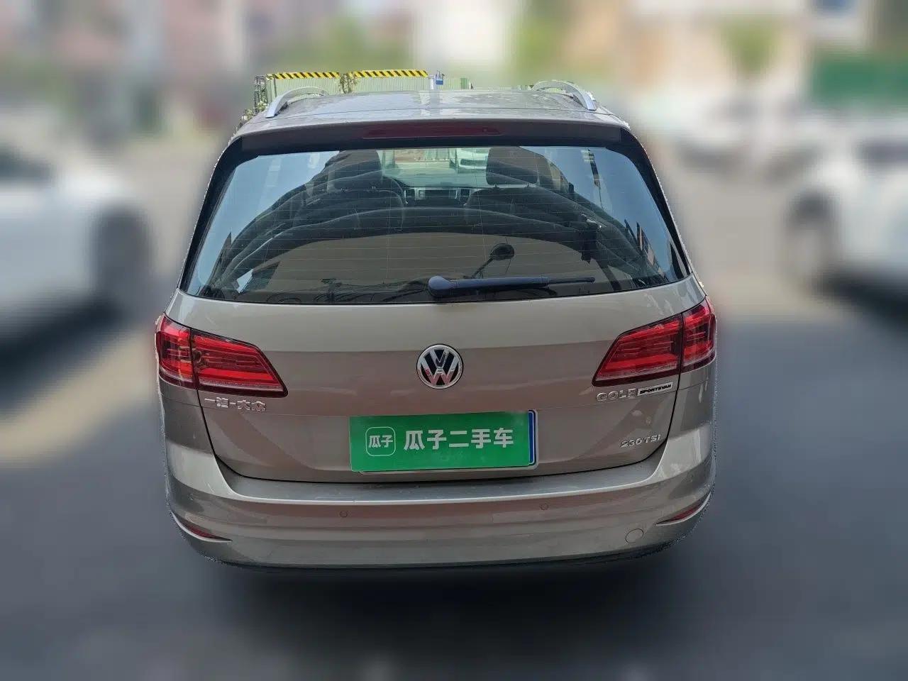 Volkswagen Golf Sportsvan 2016 230TSI Automatic Trend Edition — миниатюра 5