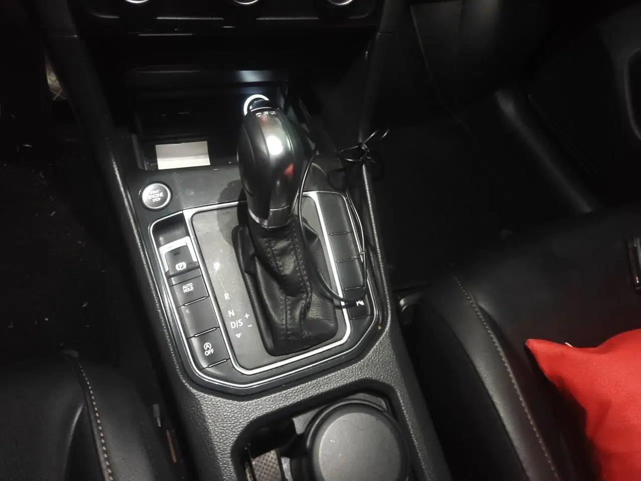 Volkswagen Golf Sportsvan 2018 280TSI Automatic Luxury Model — миниатюра 14