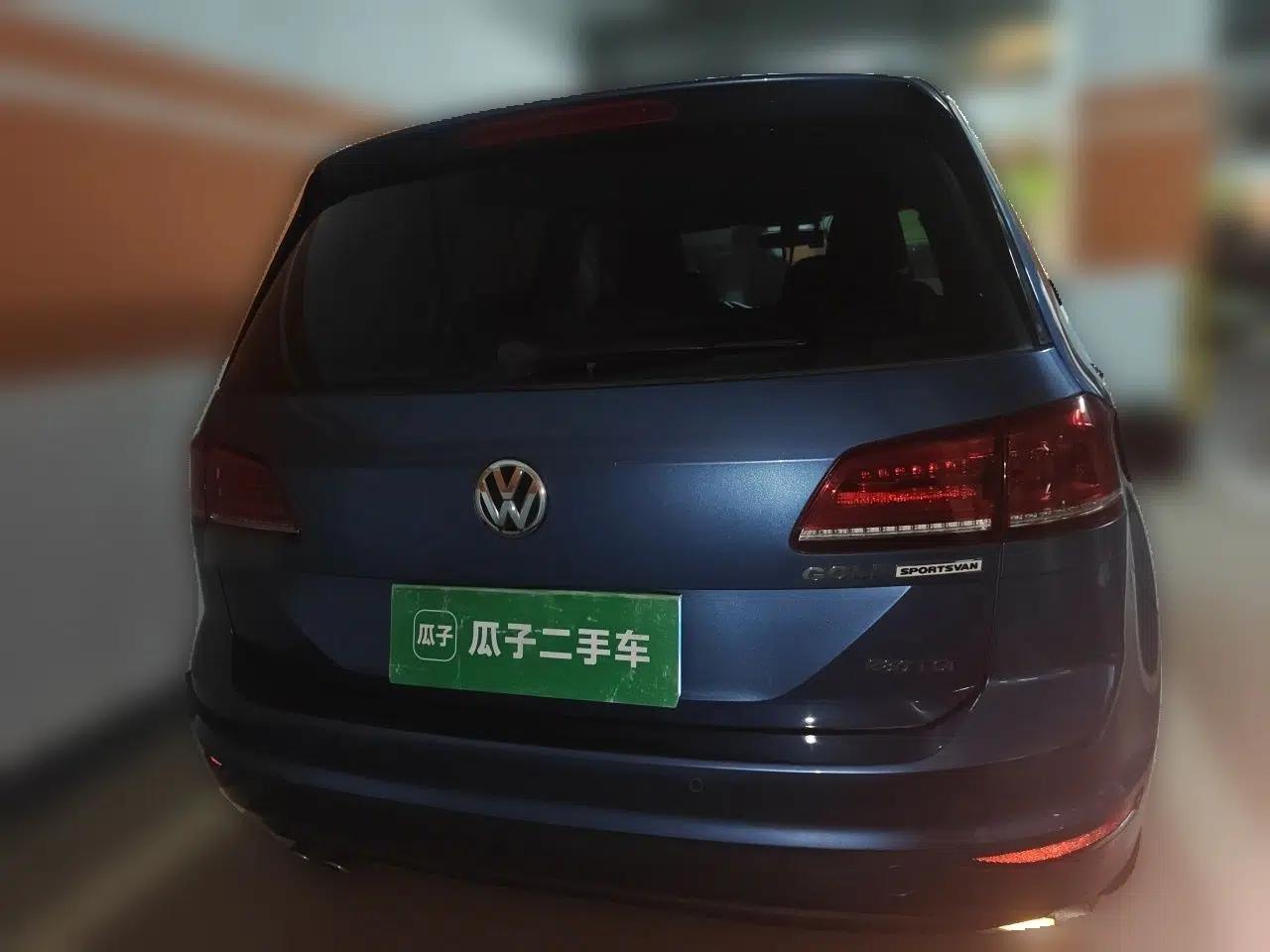 Volkswagen Golf Sportsvan 2018 280TSI Automatic Luxury Model — миниатюра 5
