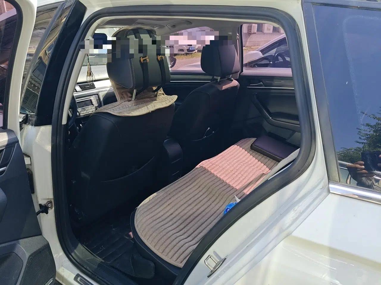 Volkswagen C-TREK 2017 1.6L Automatic Comfort Model — миниатюра 17