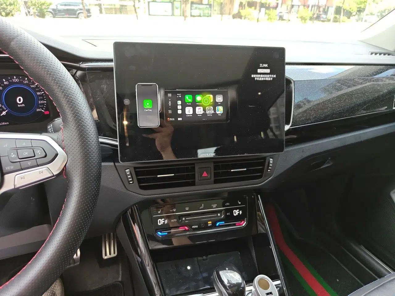 Volkswagen Tayron GTE Plug-in Hybrid 2020 1.4T Luxury Model — миниатюра 13