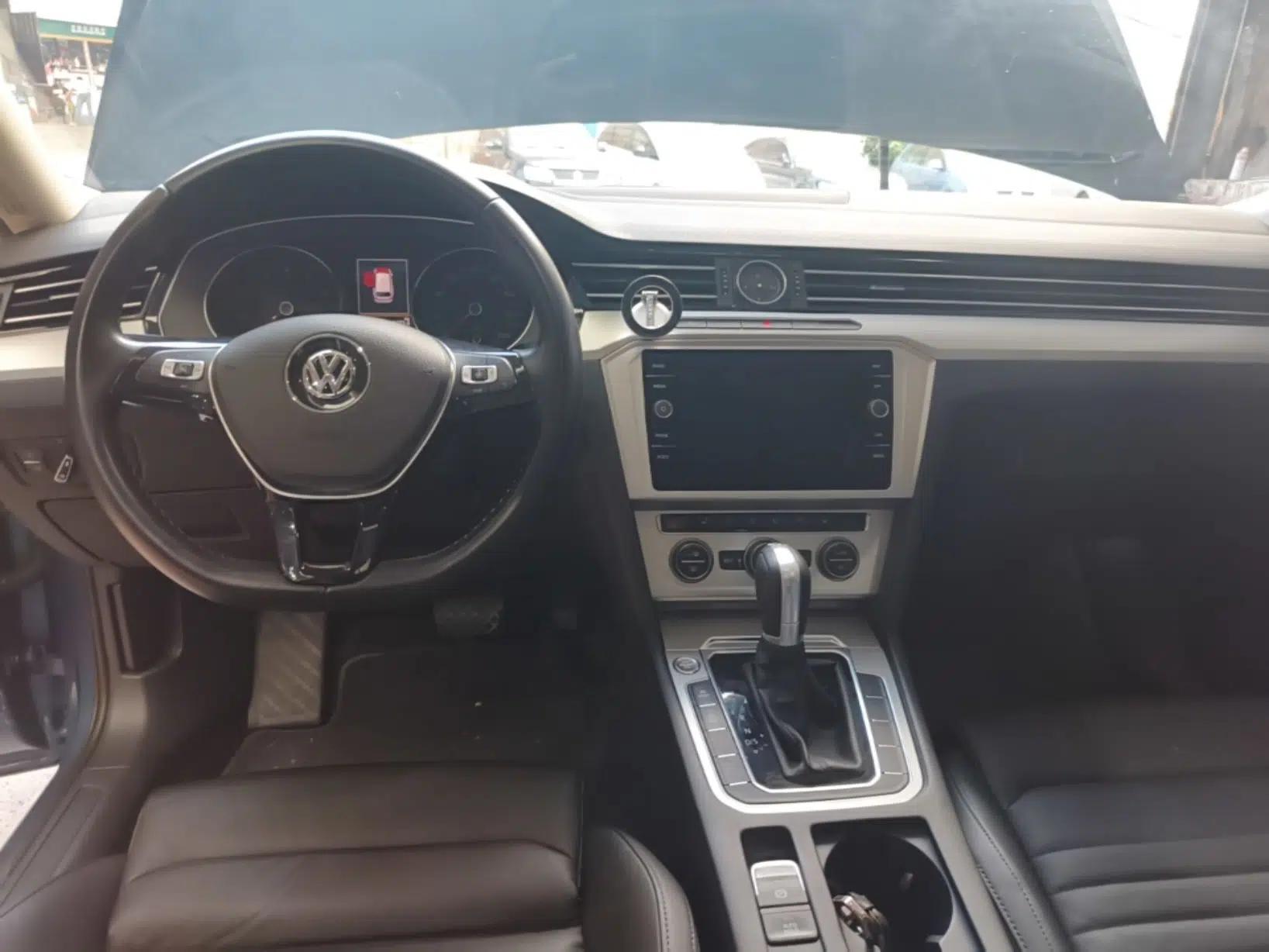Volkswagen Variant 2018 380TSI Two-Wheel Drive Comfort Edition — миниатюра 18