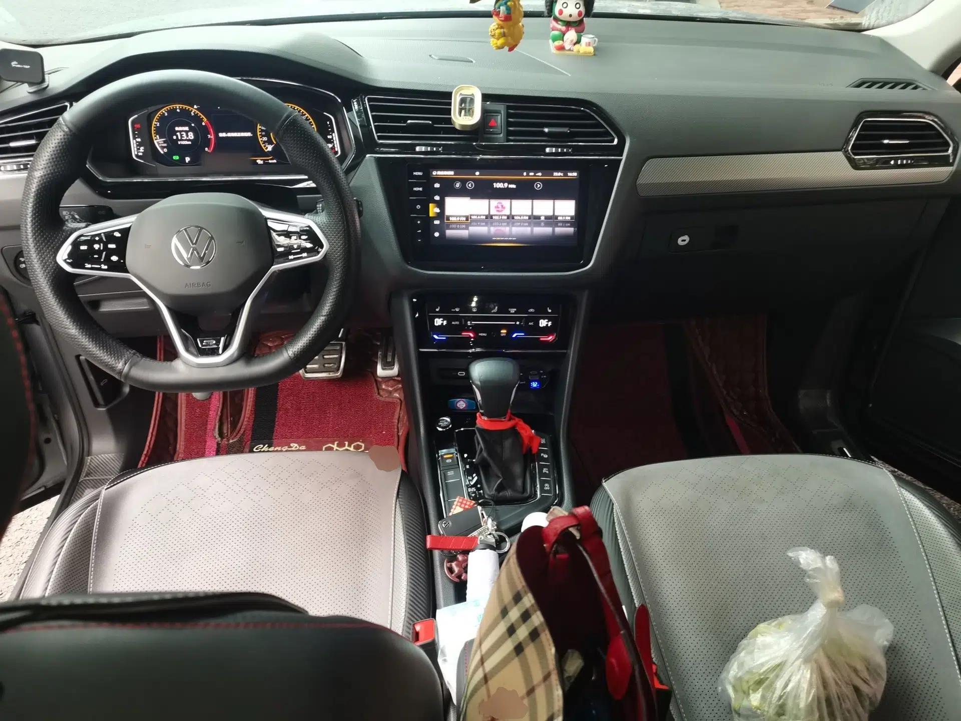 Volkswagen Tiguan X 2021 330TSI Two-Wheel-Drive Flagship Edition — миниатюра 9