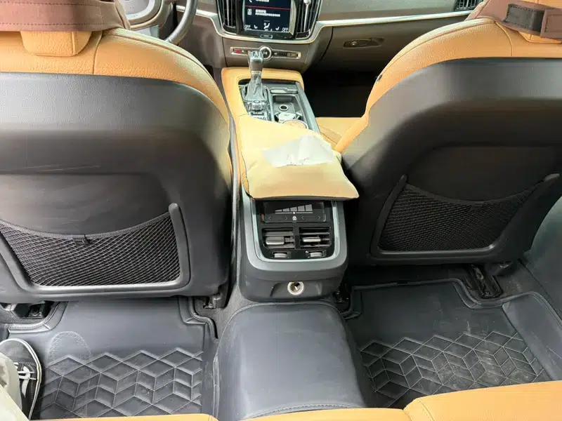2017 Volvo V90 Cross Country T5 AWD Smart Edition — миниатюра 7