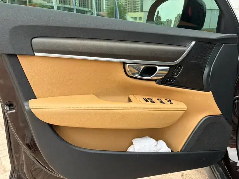 2017 Volvo V90 Cross Country T5 AWD Smart Edition — миниатюра 8