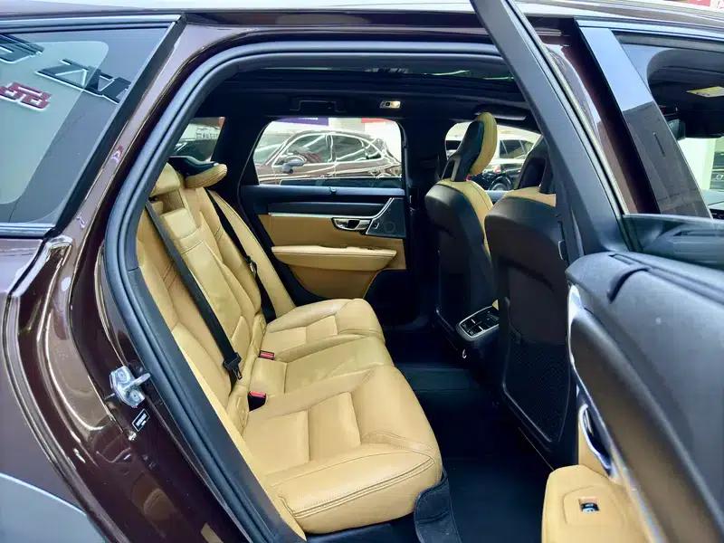 2017 Volvo V90 Cross Country T5 AWD Smart Edition — миниатюра 15