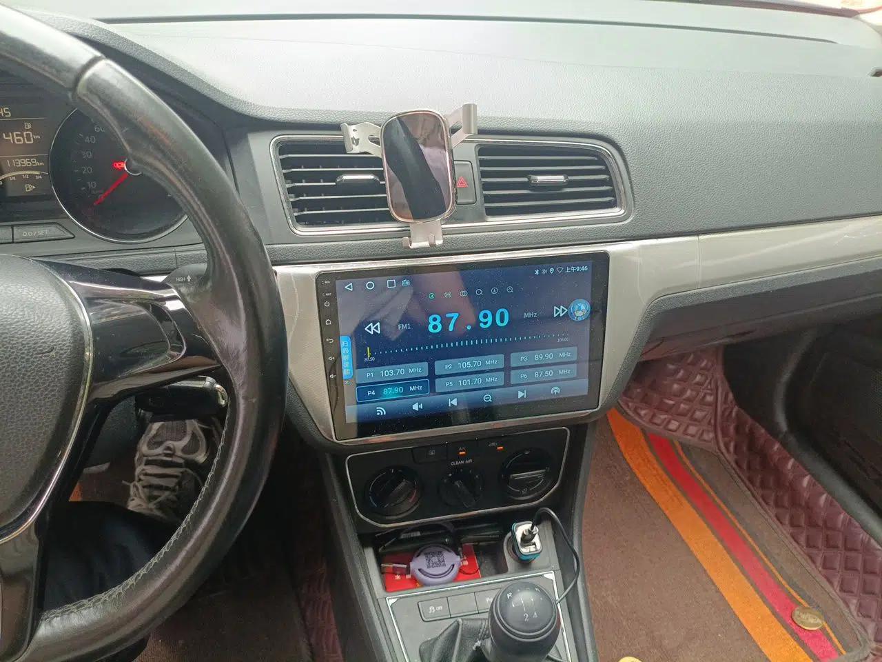 Volkswagen Gran Lavida 2015 1.6L Manual Comfort Edition — миниатюра 13