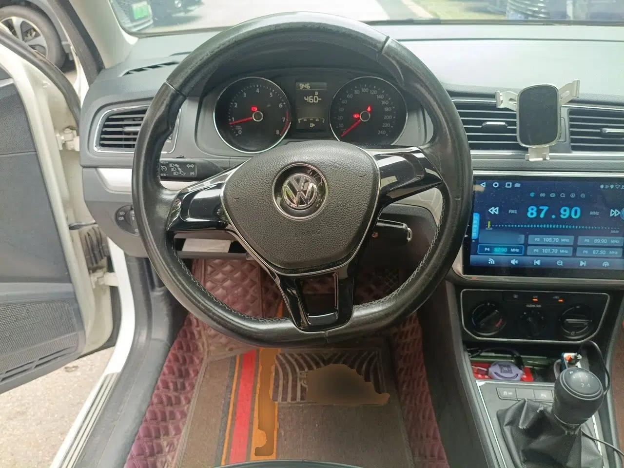 Volkswagen Gran Lavida 2015 1.6L Manual Comfort Edition — миниатюра 10