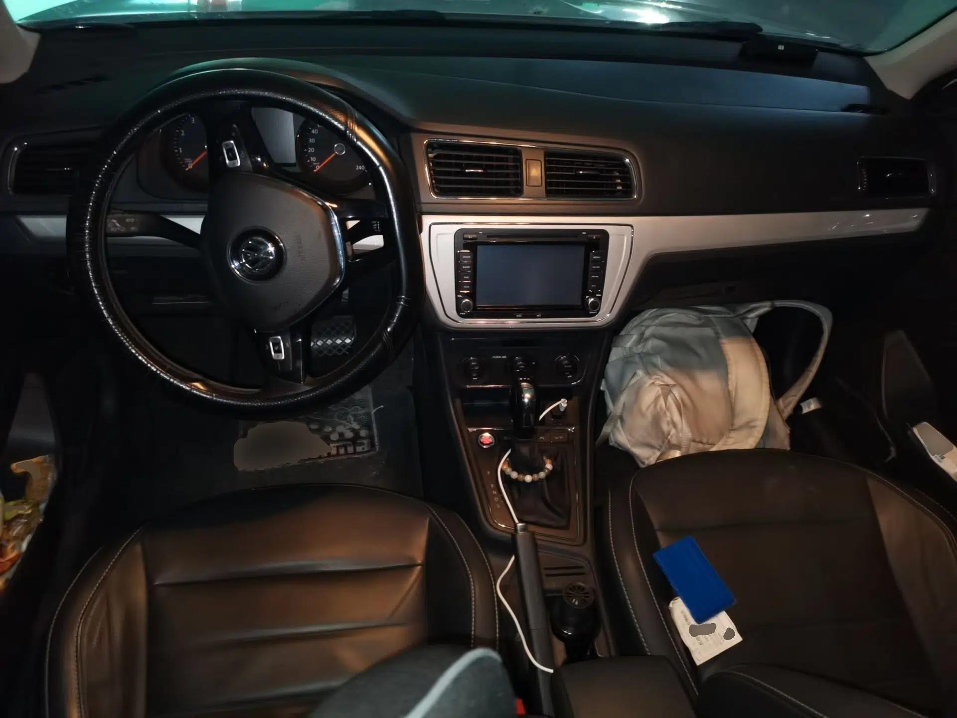 Volkswagen Gran Lavida 2017 180TSI DSG Comfort Edition — миниатюра 9