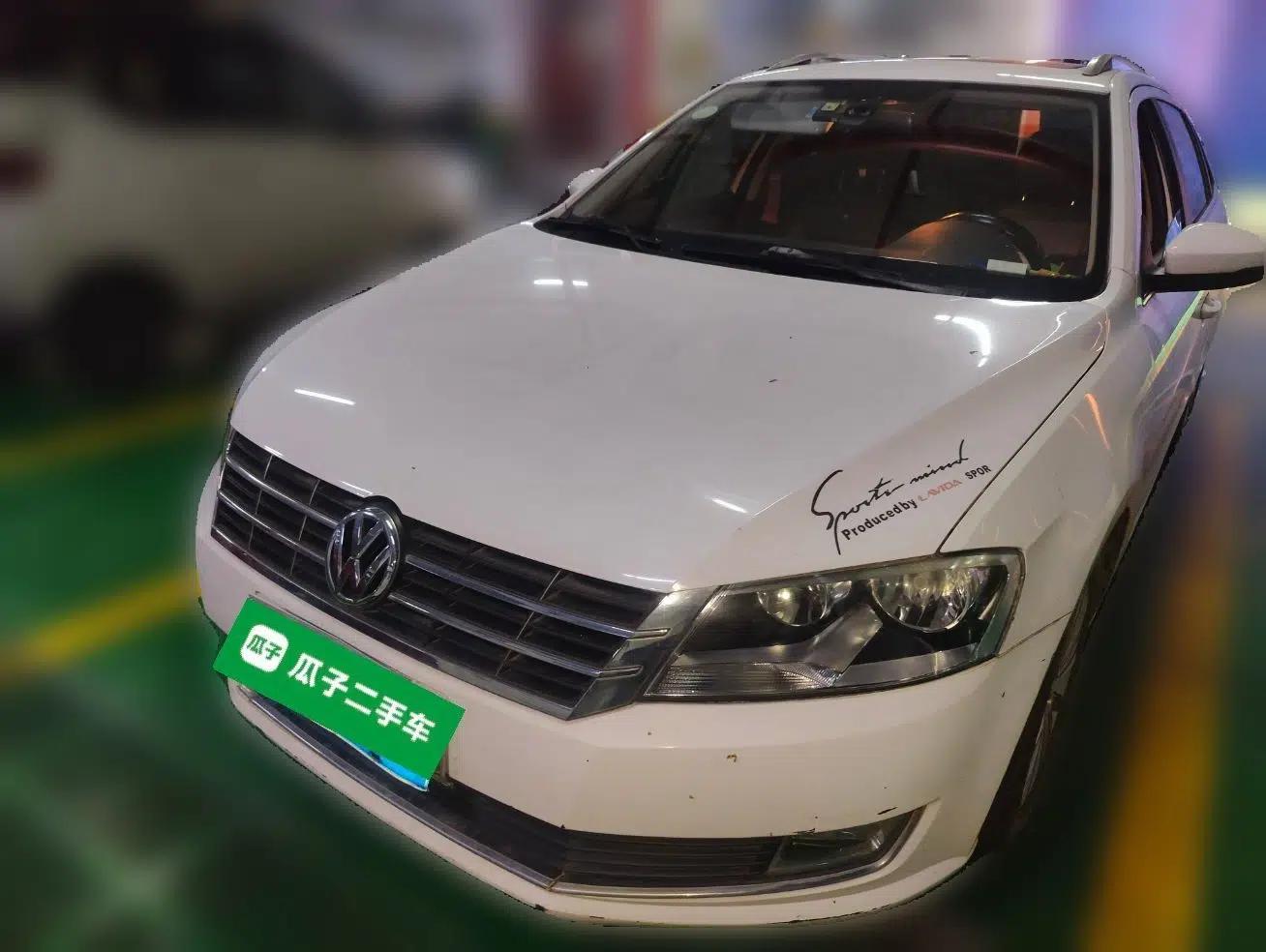 Volkswagen Gran Lavida 2013 1.6L Automatic Comfort Model — миниатюра 1
