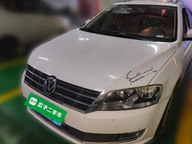 Volkswagen Gran Lavida 2013 1.6L Automatic Comfort Model
