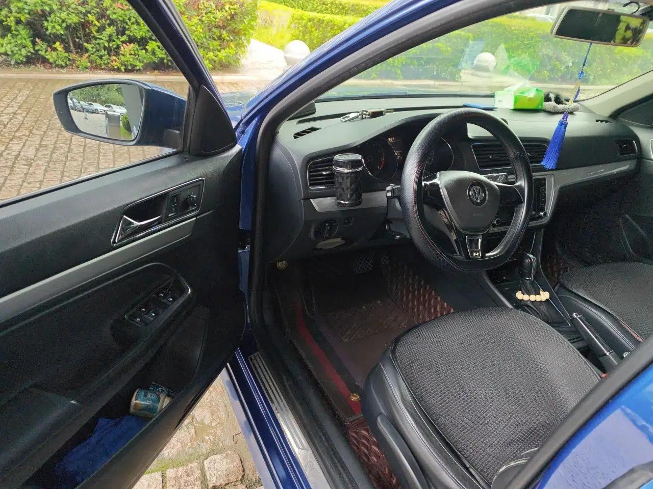 Volkswagen Gran Lavida 2015 1.6L Automatic Comfort Edition — миниатюра 16