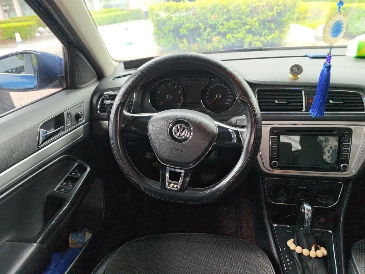 Volkswagen Gran Lavida 2015 1.6L Automatic Comfort Edition — миниатюра 10