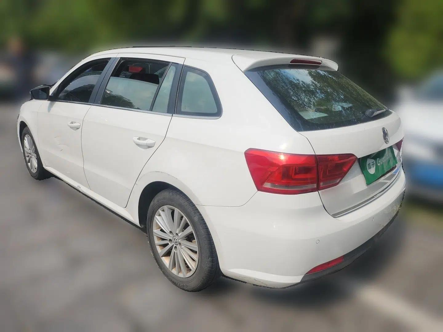 Volkswagen Gran Lavida 2013 1.6L Manual Comfort Model — миниатюра 4
