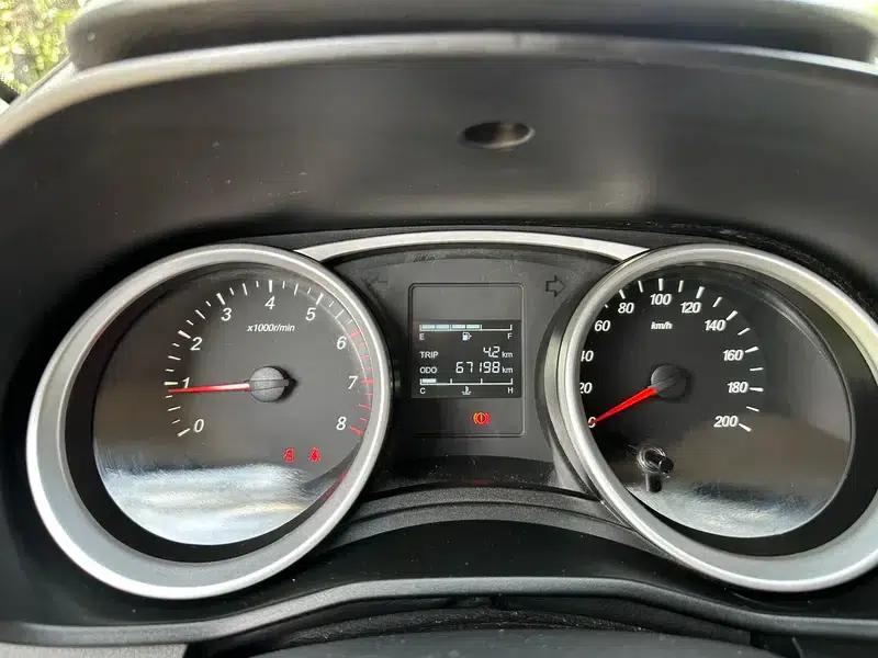Wuling Hongguang S3 2018 1.5L Manual Standard Model (National V Emission Standard) — миниатюра 10
