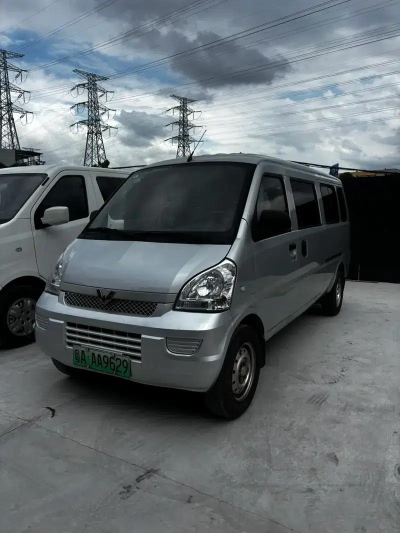 Wuling Rongguang EV 2022 Basic Bus Model (CATL) — миниатюра 7