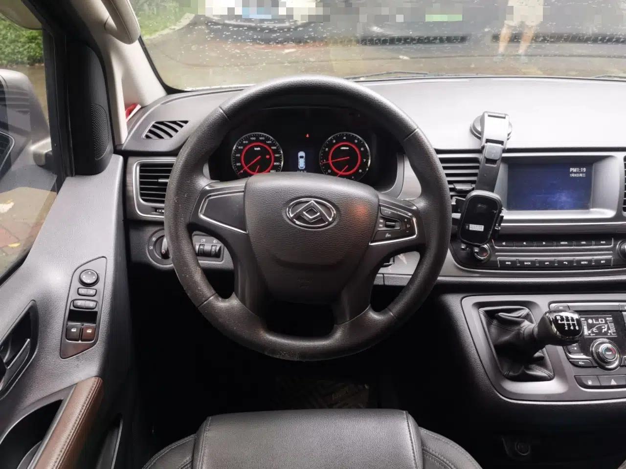 SAIC MAXUS G10 2021 2.0T Manual Elite Edition Gasoline 7-Seater — миниатюра 10