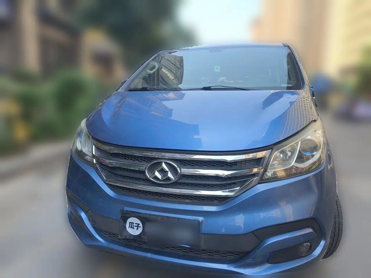 SAIC MAXUS G10 2.0T Manual Elite 5-Door — миниатюра 2