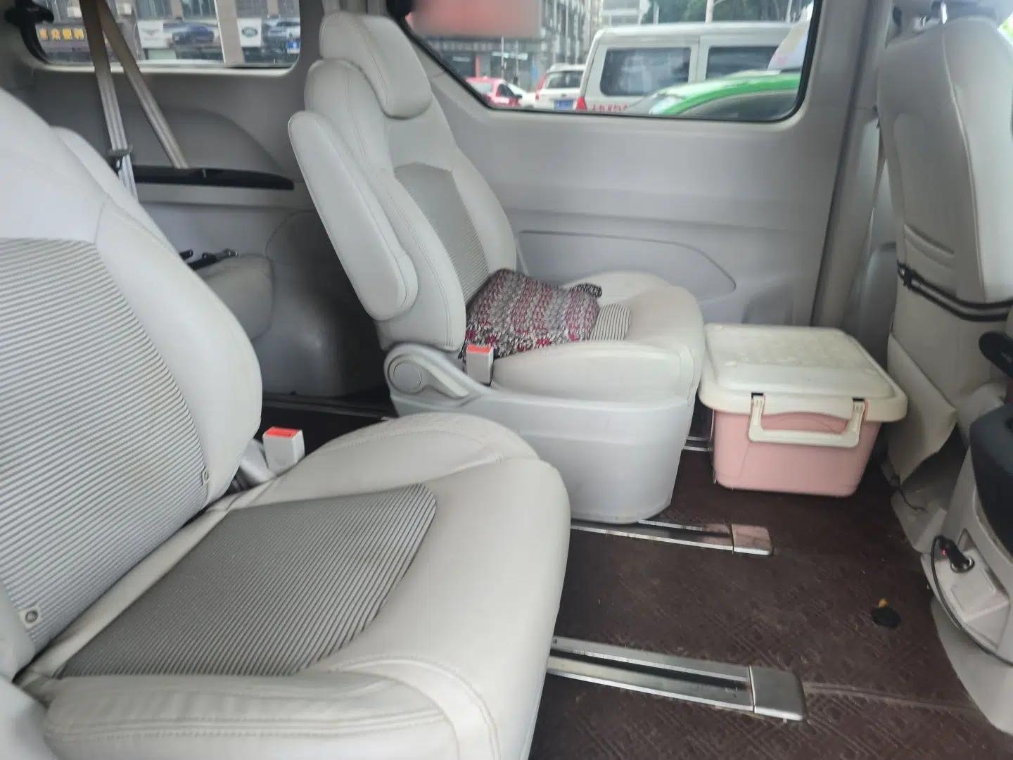 SAIC MAXUS G10 2019 PLUS 1.9T Manual Elite Edition Diesel China V Standard — миниатюра 17