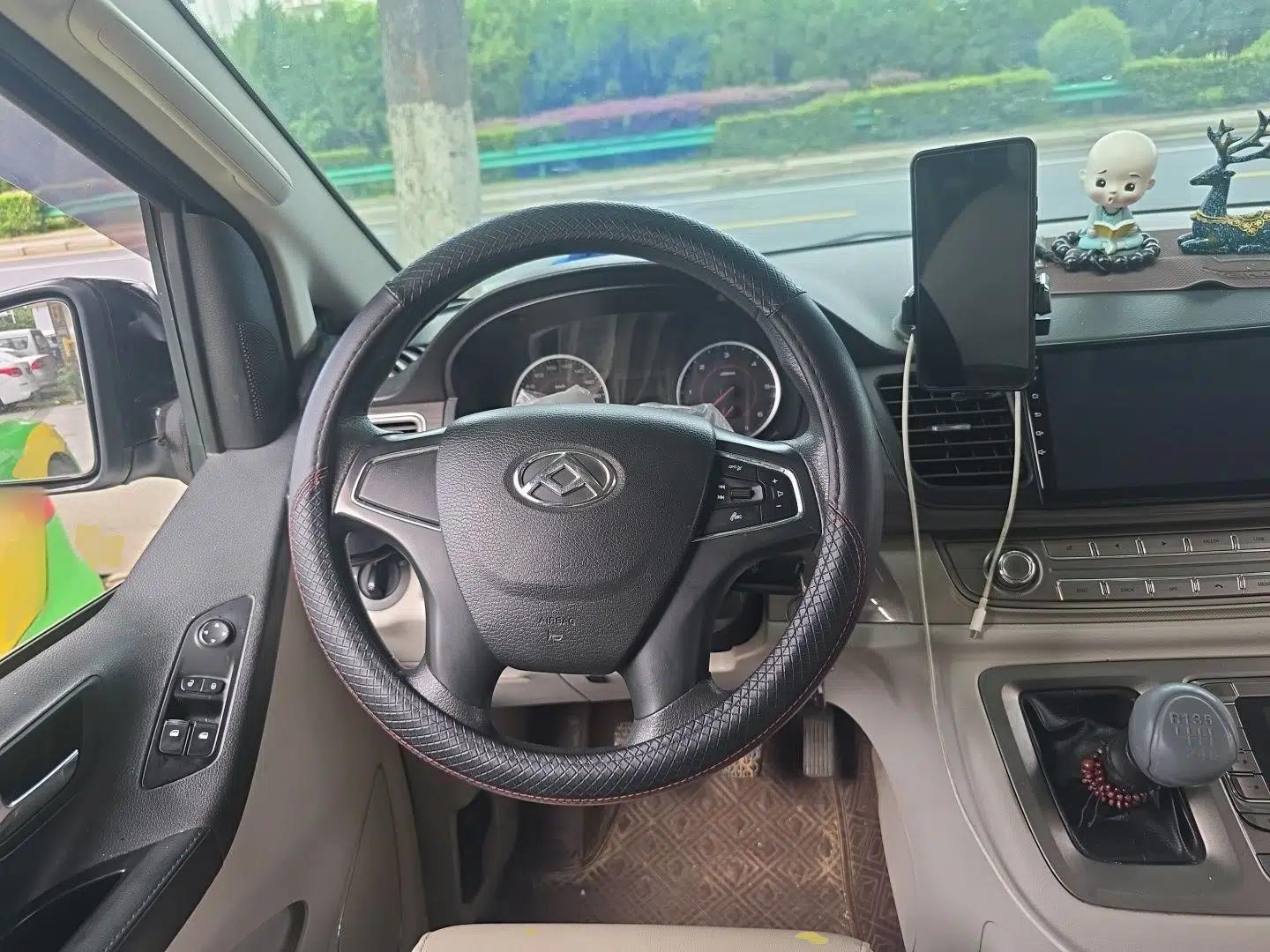 SAIC MAXUS G10 2019 PLUS 1.9T Manual Elite Edition Diesel China V Standard — миниатюра 10